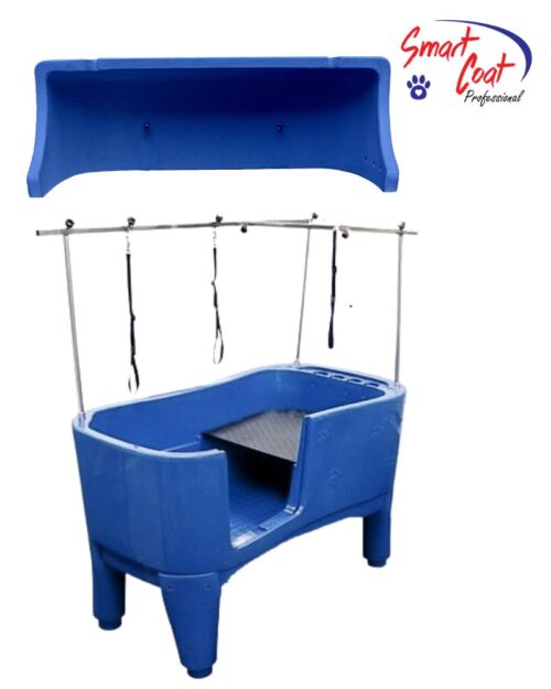 blue paw print bath with bsplash logo